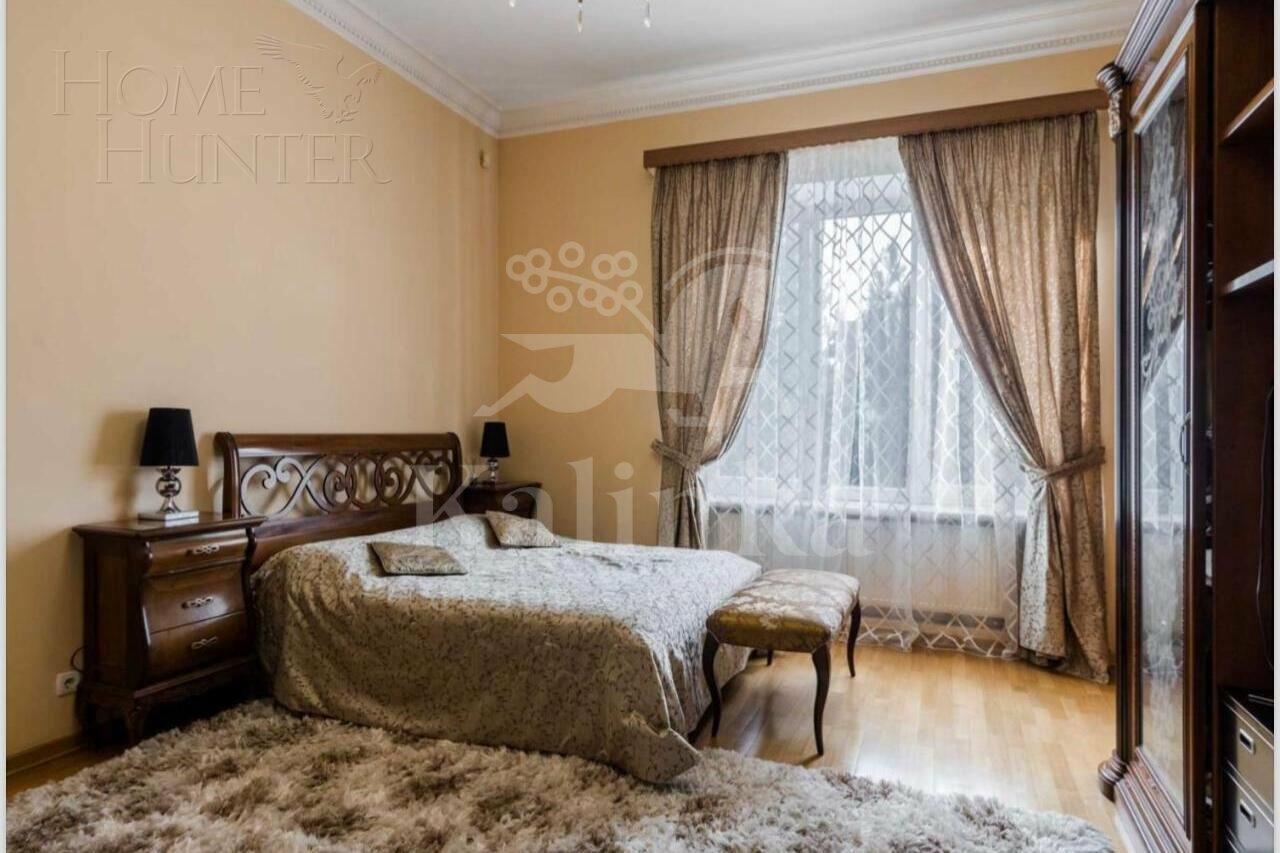 2-этажный коттедж 730 м² с отделкой