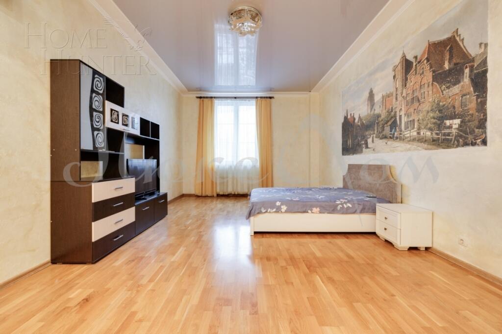 4-КОМН. КВАРТИРА С ОТДЕЛКОЙ 190 М² НА 1 ЭТАЖЕ