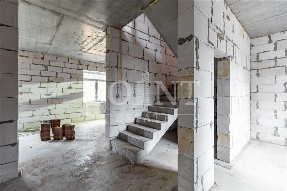 2-этажный коттедж 250 м² без отделки