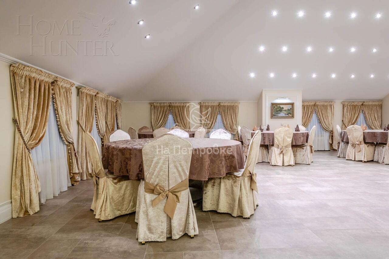 3-этажный коттедж 1 773 м² с отделкой