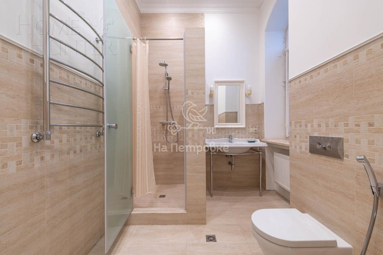 3-этажный коттедж 1 773 м² с отделкой