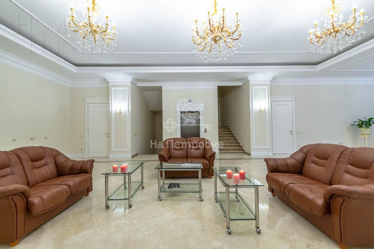 3-этажный коттедж 1 773 м² с отделкой