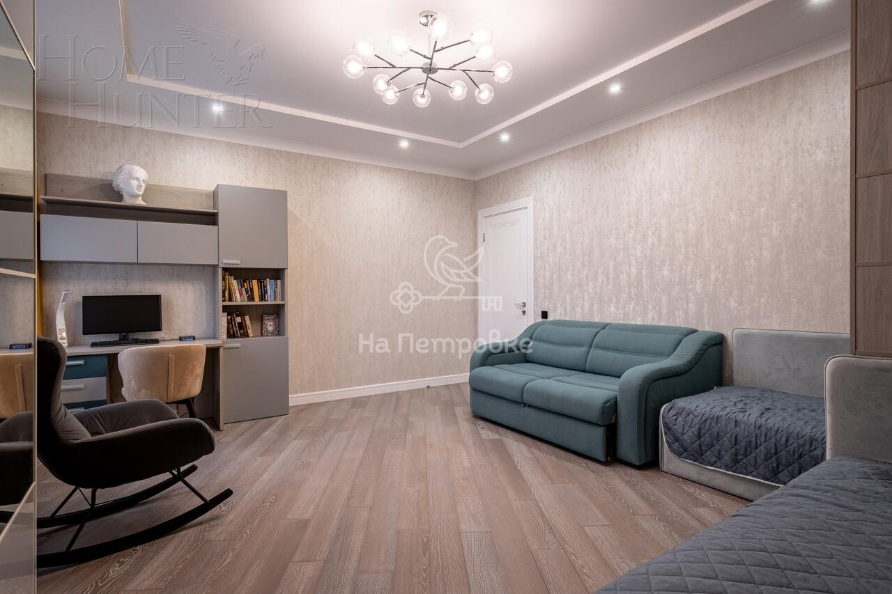 3-этажный коттедж 535 м² с отделкой