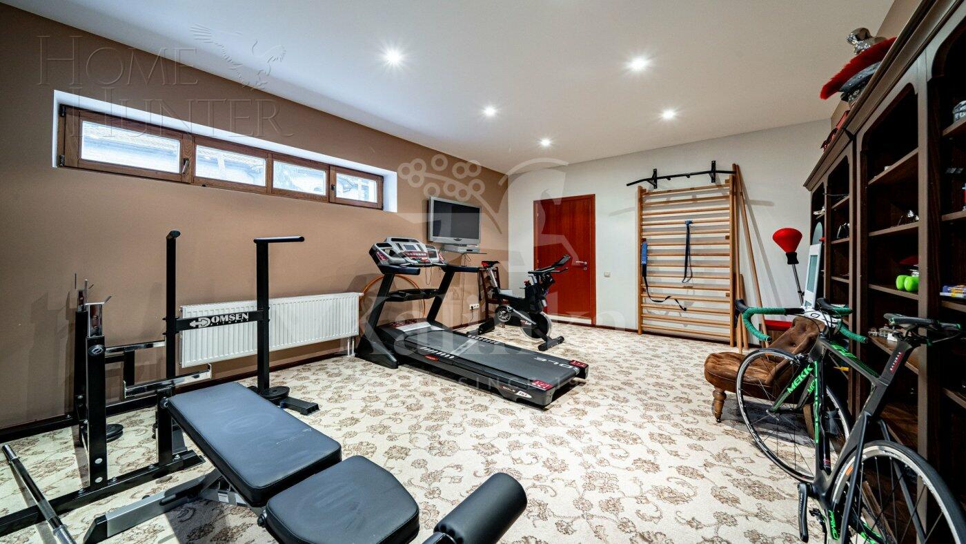 3-этажный коттедж 400 м² с отделкой