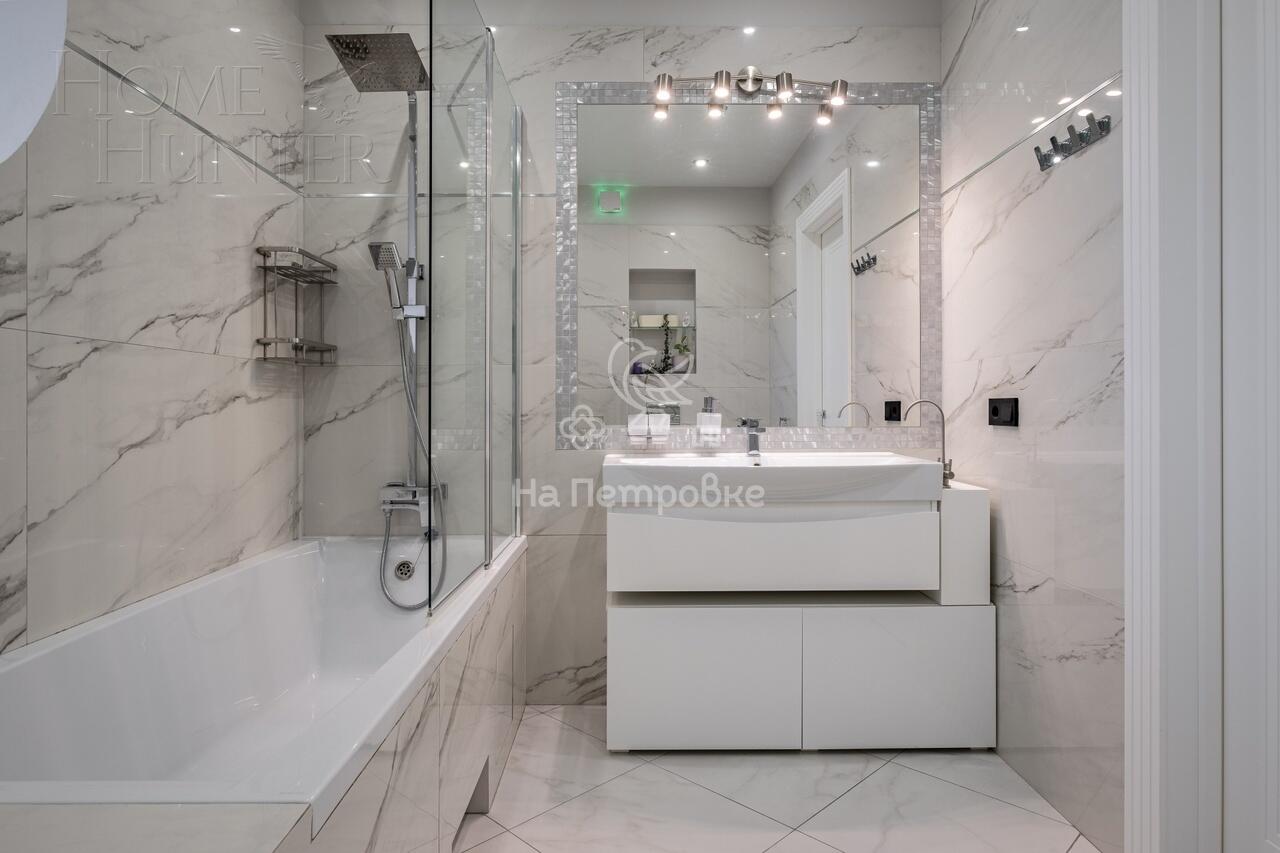 3-этажный коттедж 535 м² с отделкой