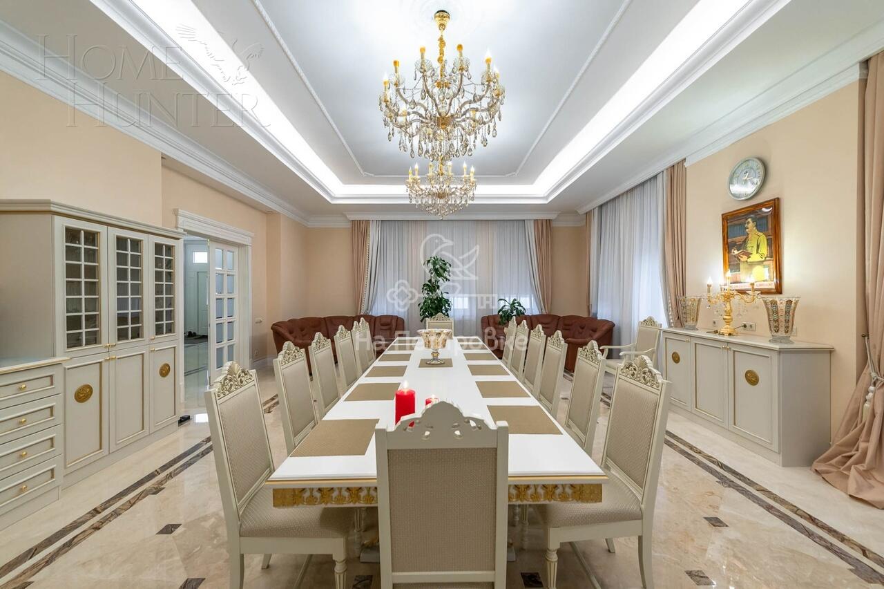 3-этажный коттедж 1 773 м² с отделкой