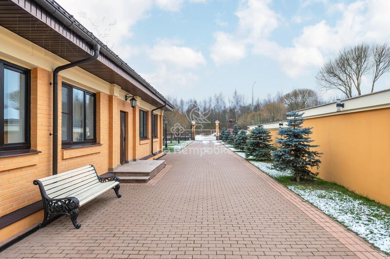 3-этажный коттедж 1 773 м² с отделкой