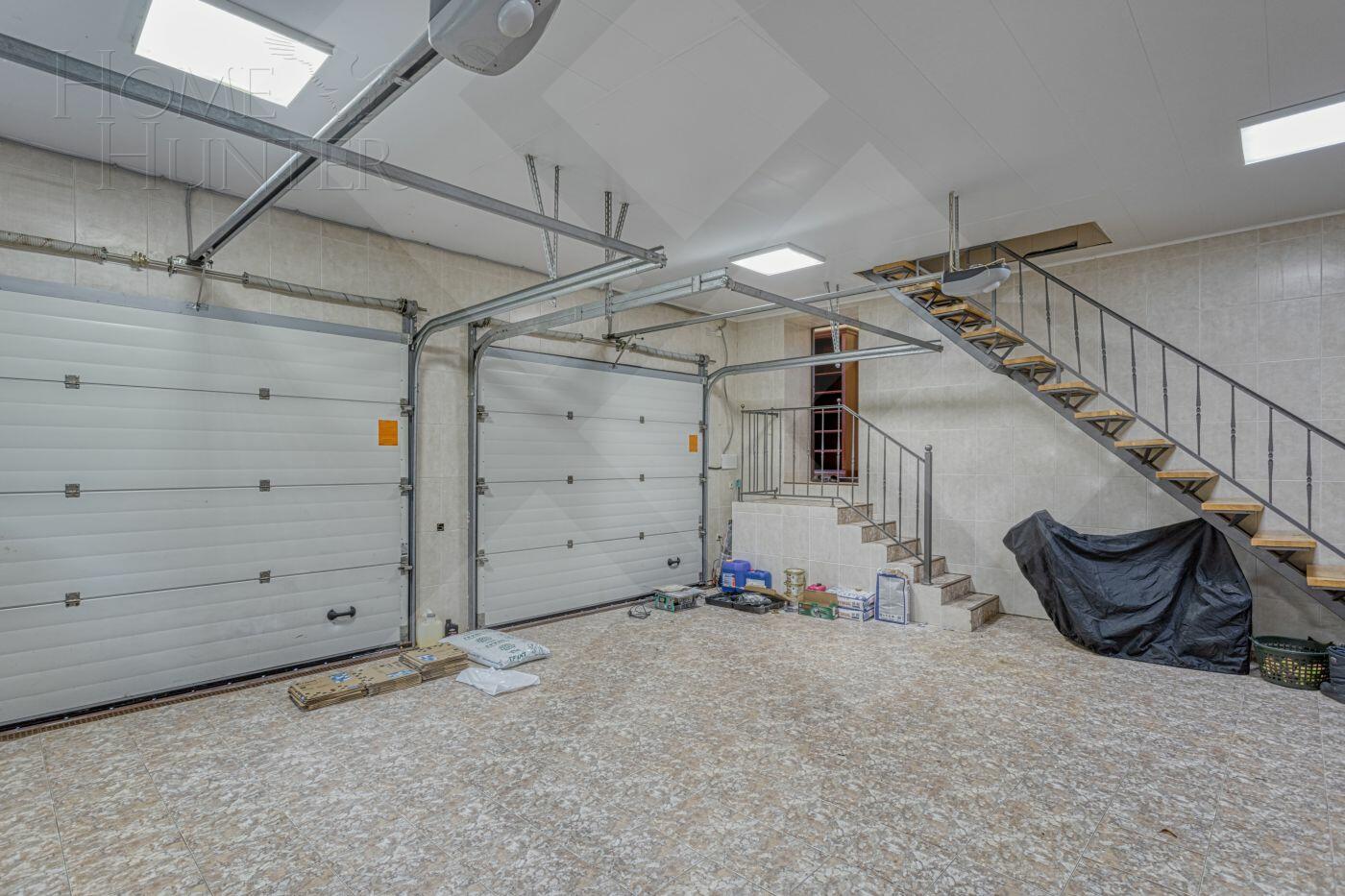 2-этажный коттедж 900 м² с отделкой