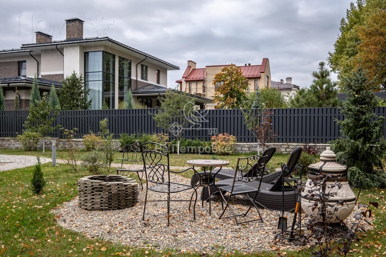 3-этажный коттедж 535 м² с отделкой