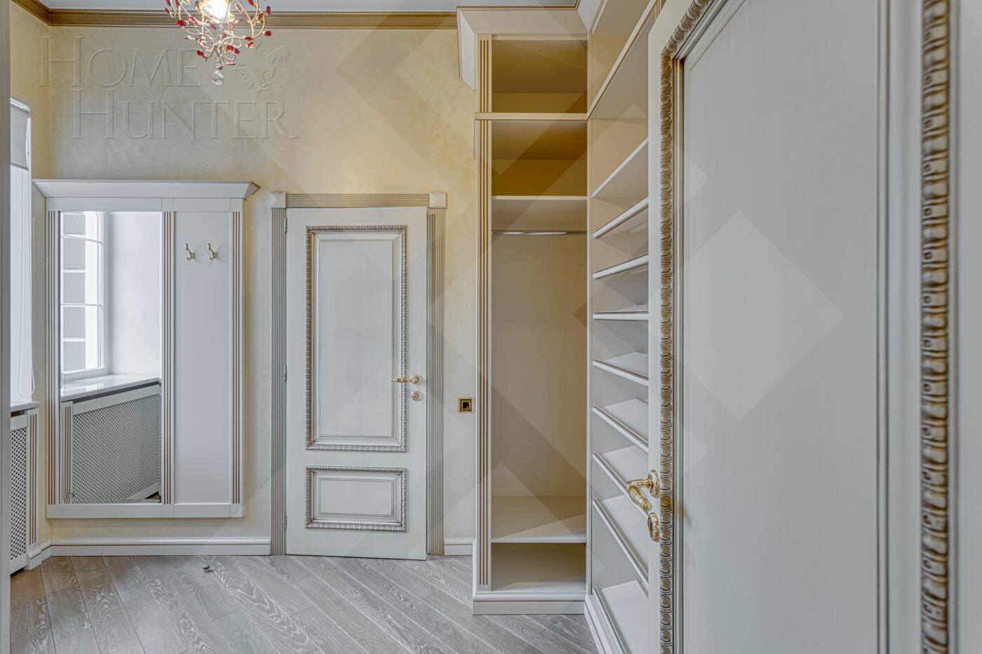 2-этажный коттедж 900 м² с отделкой