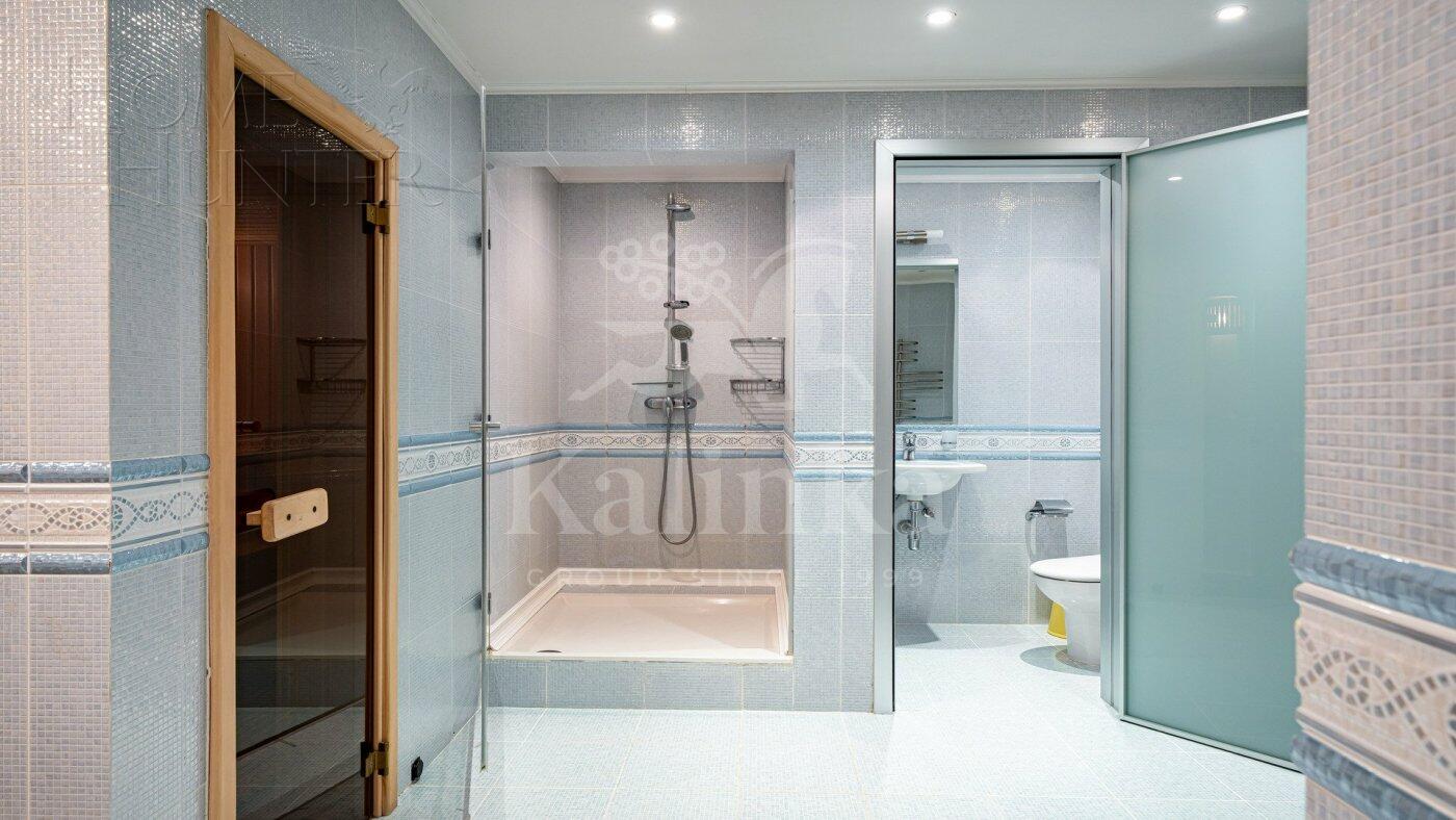 3-этажный коттедж 400 м² с отделкой