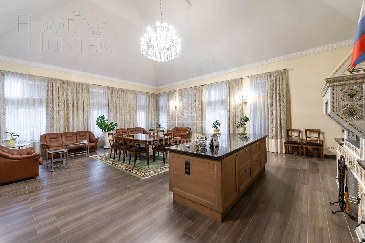 3-этажный коттедж 1 773 м² с отделкой