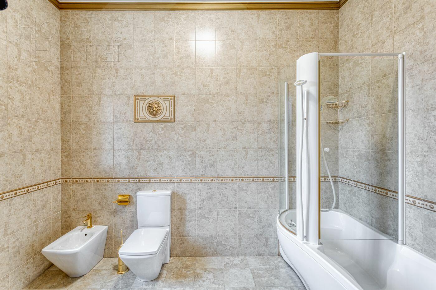 2-этажный коттедж 900 м² с отделкой