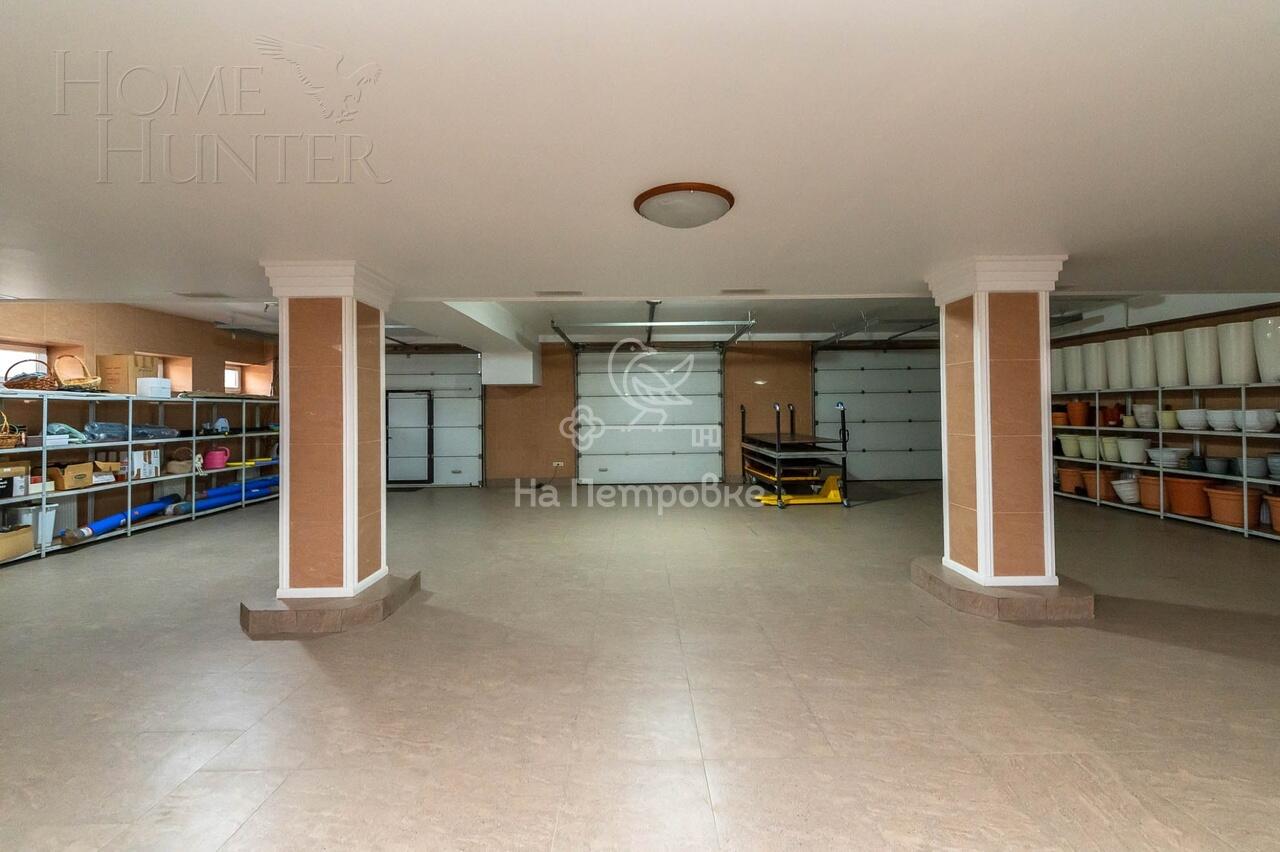 3-этажный коттедж 1 773 м² с отделкой