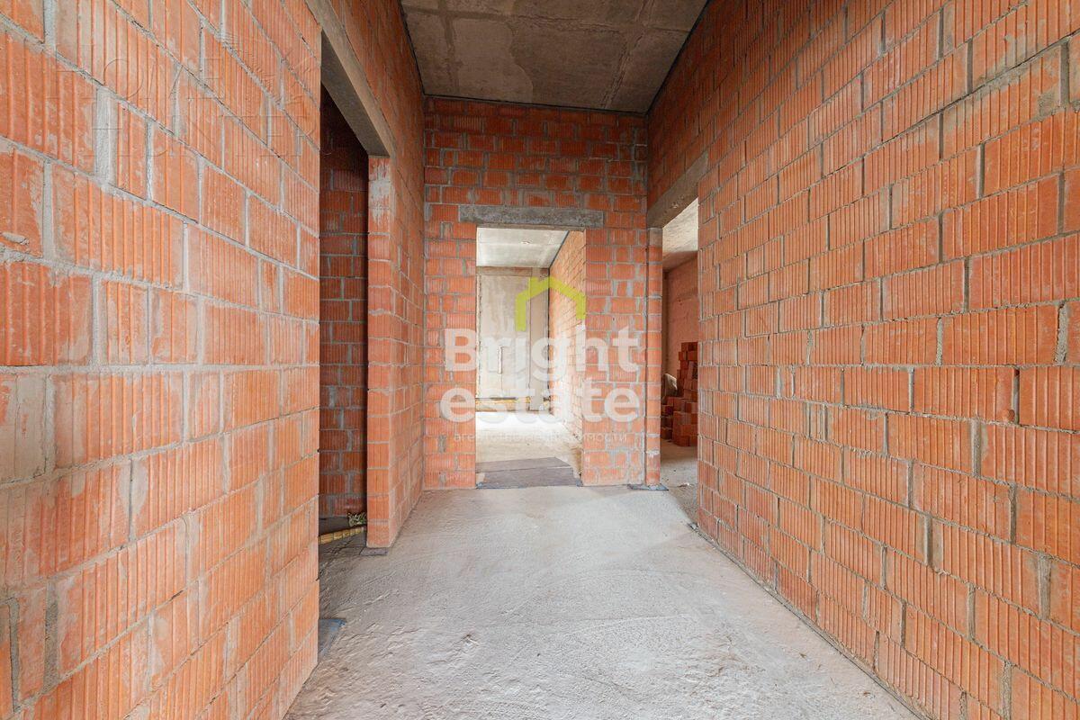 5-КОМН. КВАРТИРА БЕЗ ОТДЕЛКИ 250 М² НА 2 ЭТАЖЕ