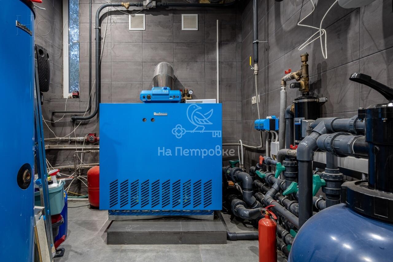 3-этажный коттедж 535 м² с отделкой