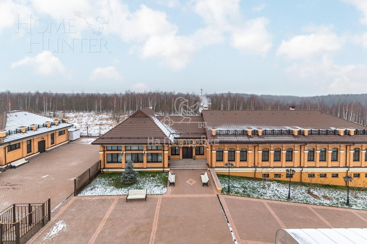 3-этажный коттедж 1 773 м² с отделкой