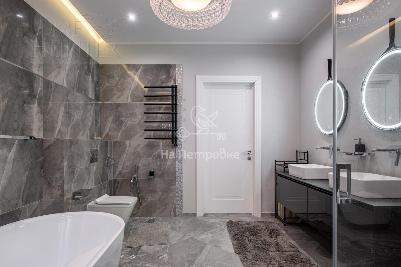 3-этажный коттедж 535 м² с отделкой