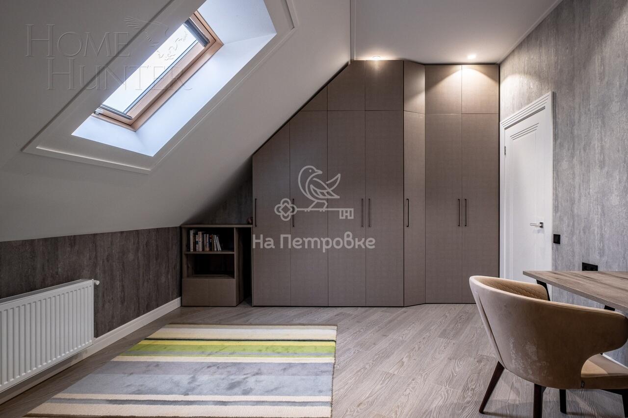 3-этажный коттедж 535 м² с отделкой