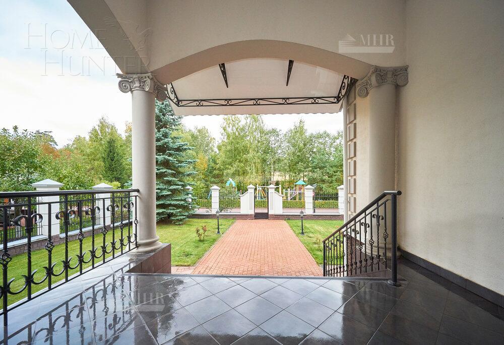 2-этажный коттедж 500 м² с отделкой