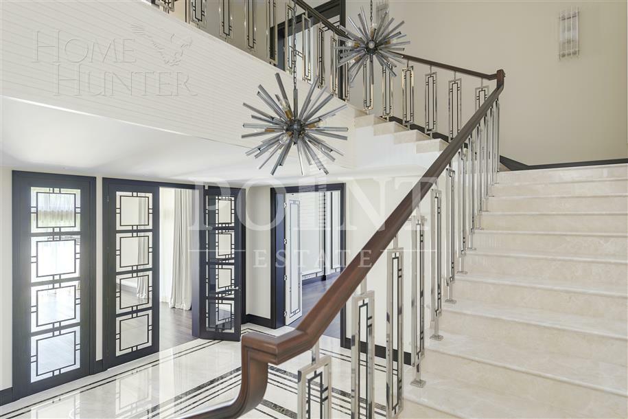 2-этажный коттедж 1 017.21 м² с отделкой