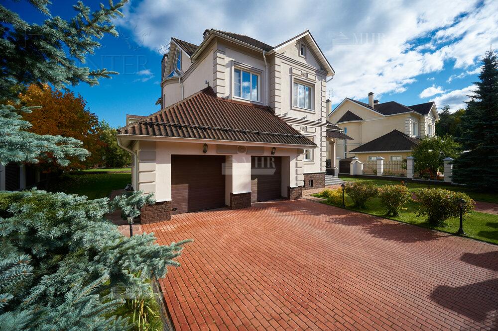 2-этажный коттедж 500 м² с отделкой