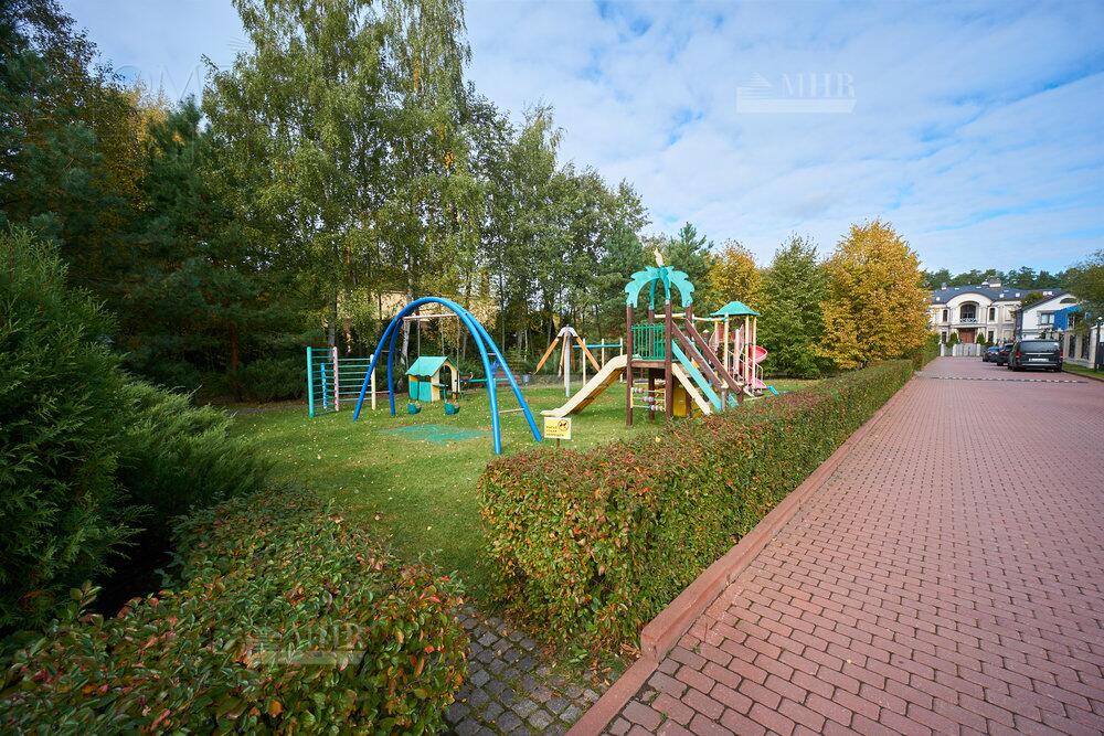 2-этажный коттедж 500 м² с отделкой