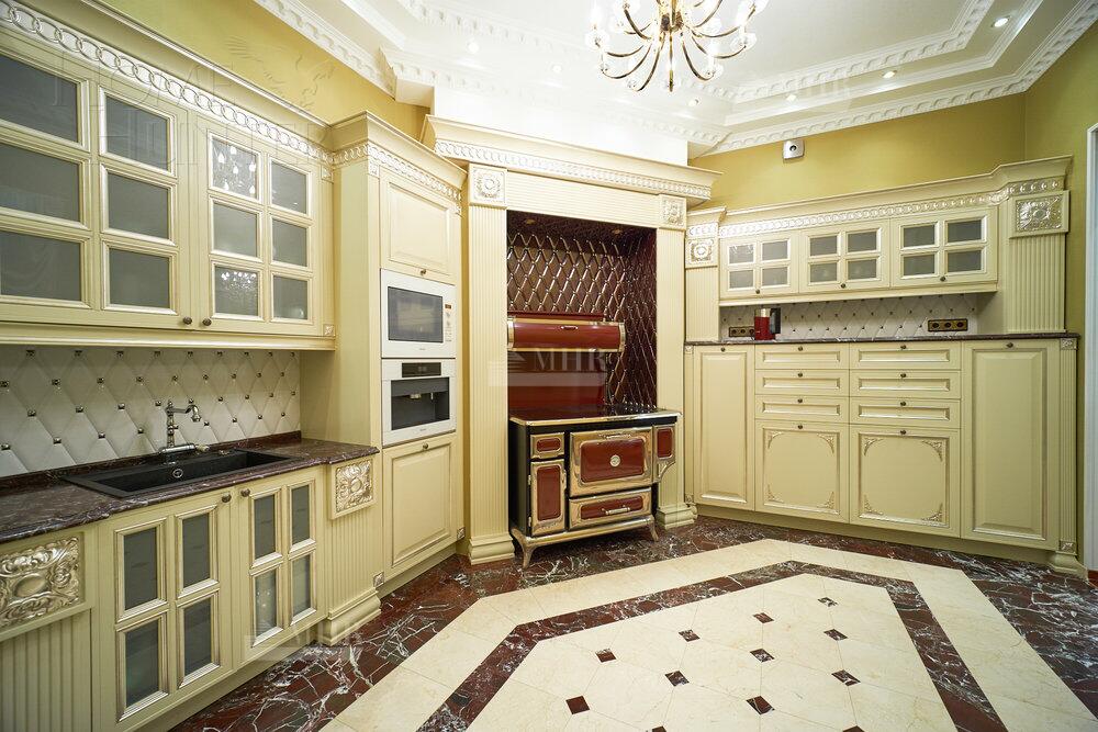 2-этажный коттедж 500 м² с отделкой