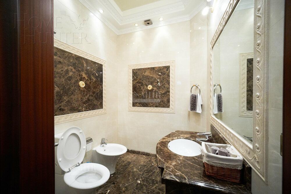 2-этажный коттедж 500 м² с отделкой