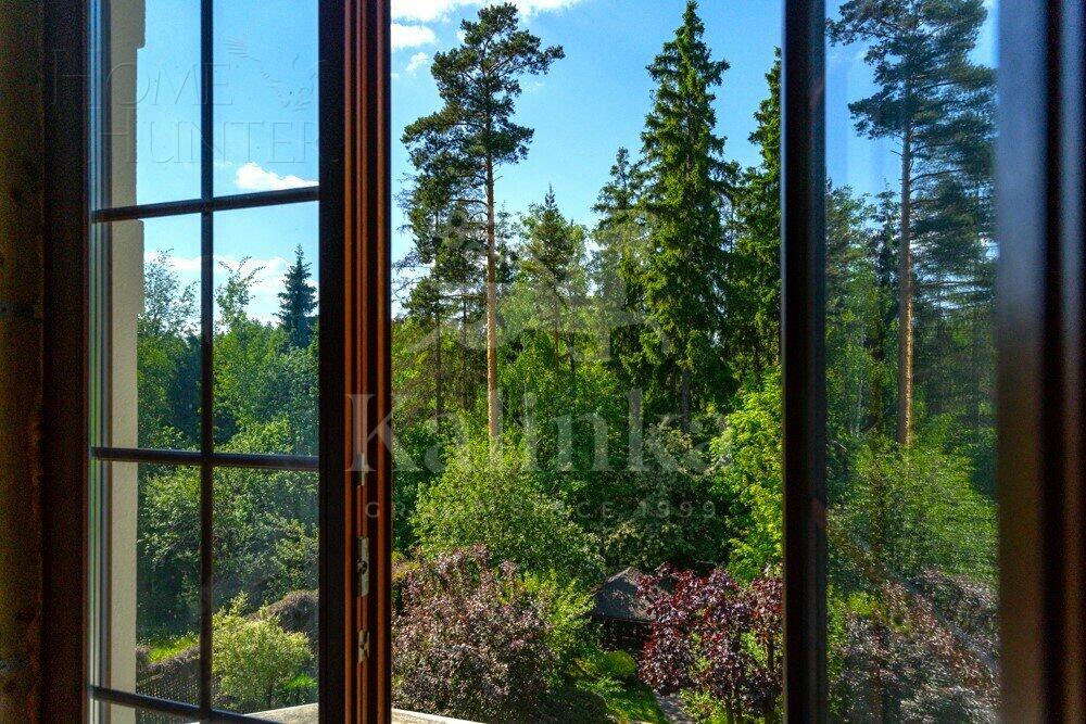 3-этажный таунхаус 349.9 м² без отделки