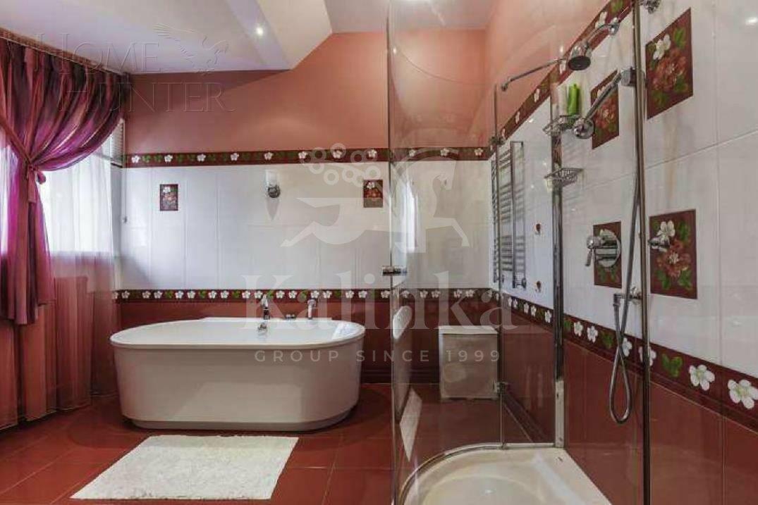 2-этажный коттедж 700 м² с отделкой