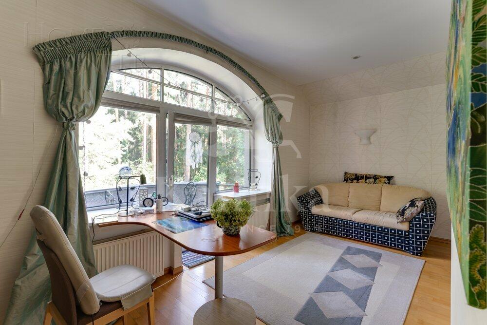 2-этажный коттедж 640 м² с отделкой