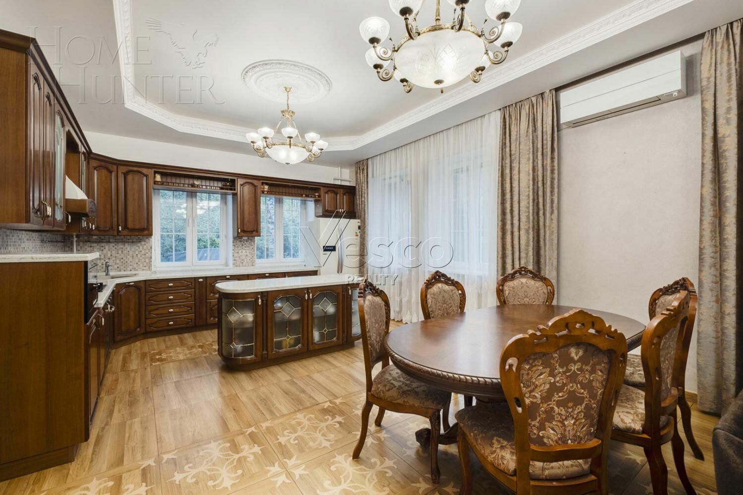 2-этажный коттедж 489 м² с отделкой