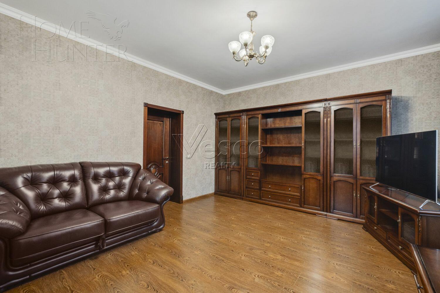 2-этажный коттедж 489 м² с отделкой