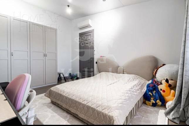 3-этажный таунхаус 300 м² с отделкой