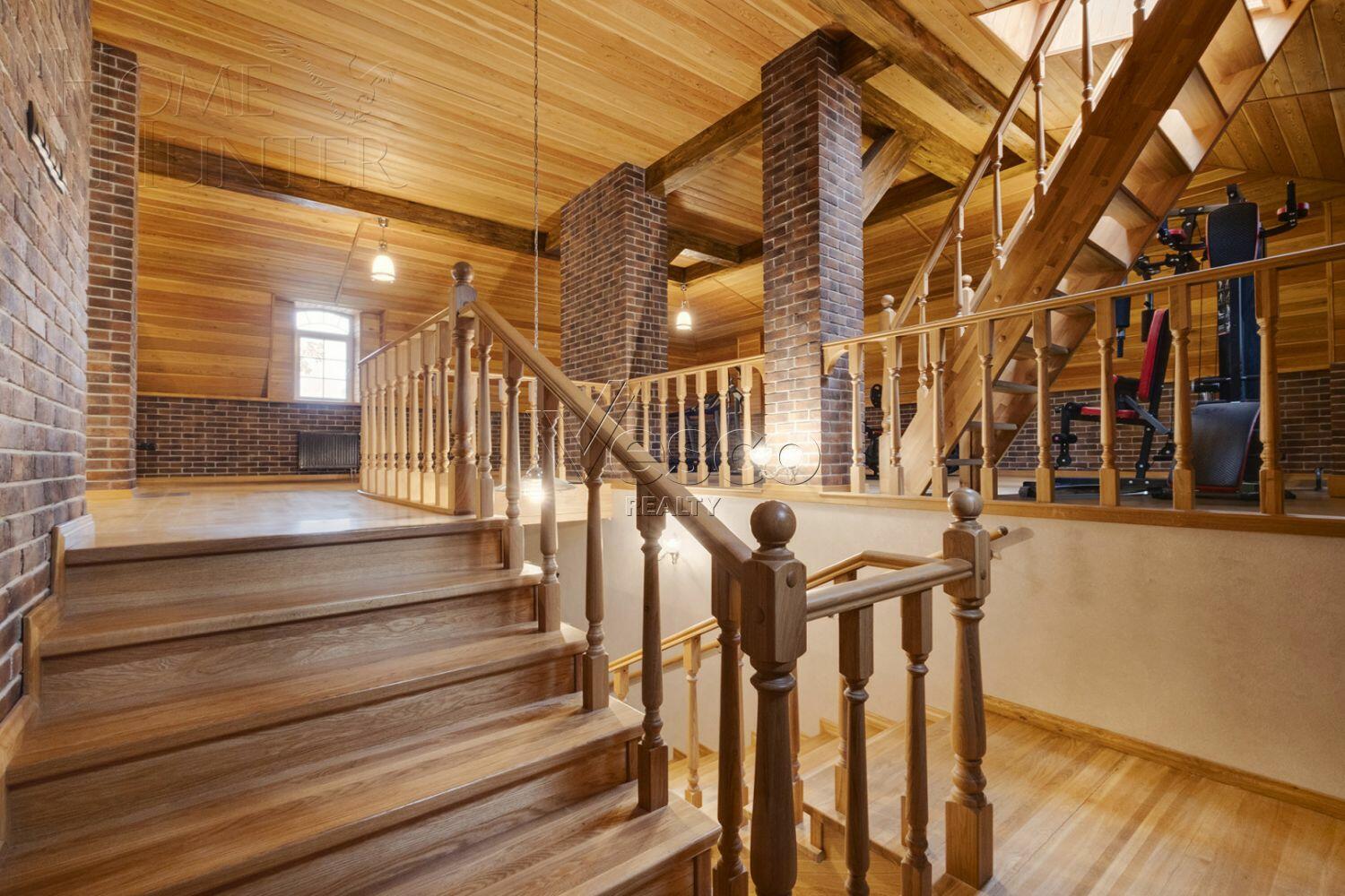 2-этажный коттедж 489 м² с отделкой