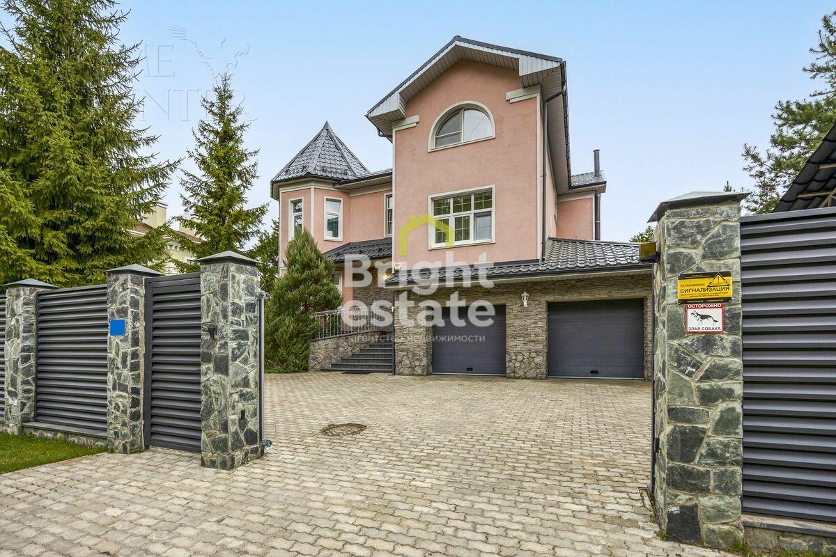 2-этажный коттедж 450 м² с отделкой