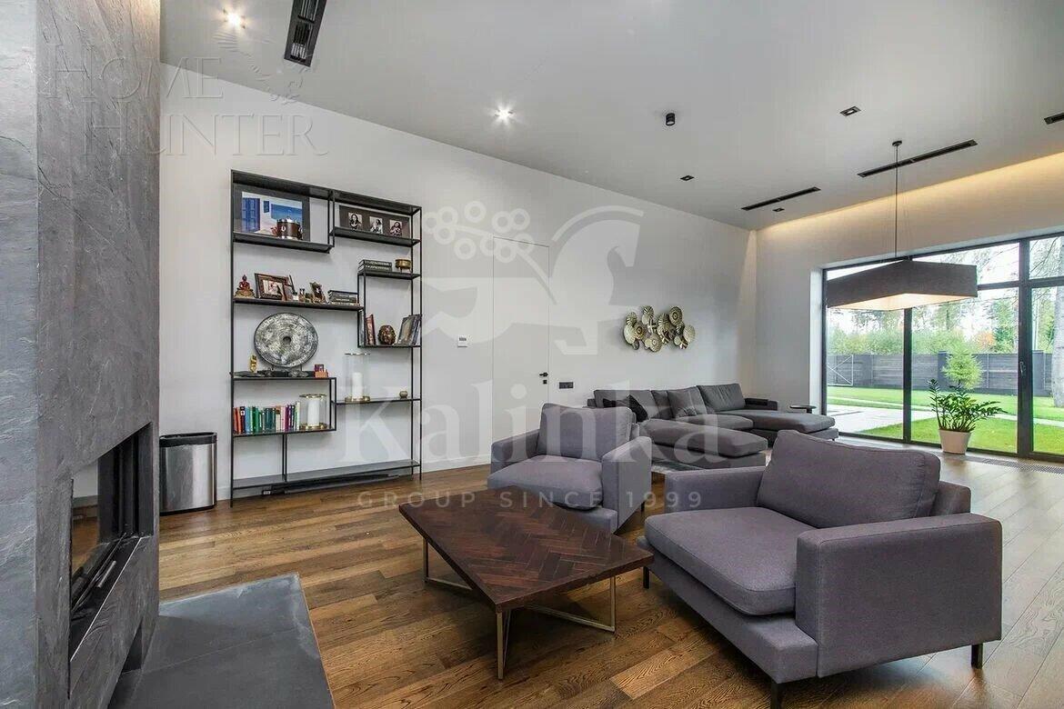 2-этажный коттедж 450 м² с отделкой