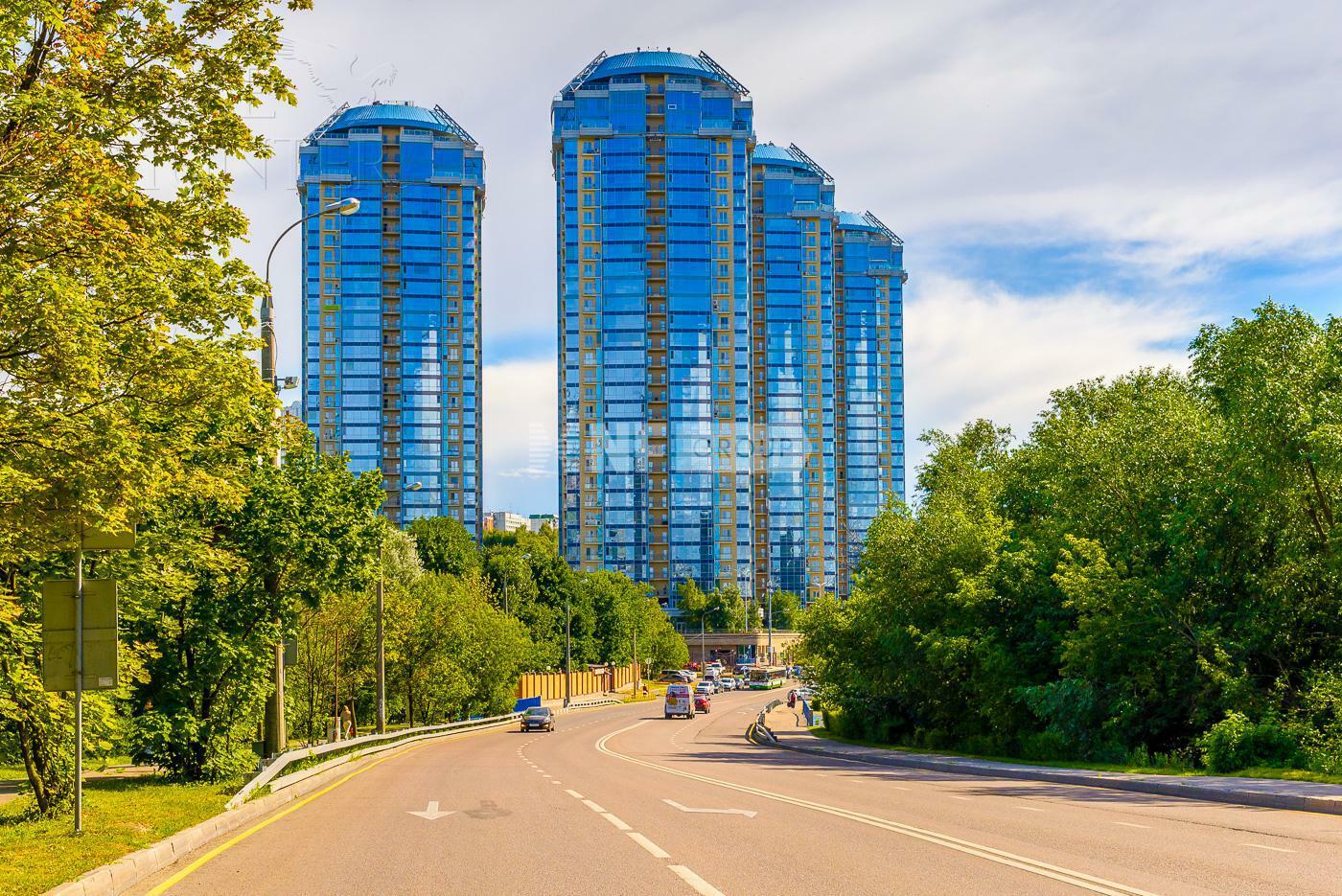 3-КОМН. КВАРТИРА С ОТДЕЛКОЙ 118 М² НА 3 ЭТАЖЕ