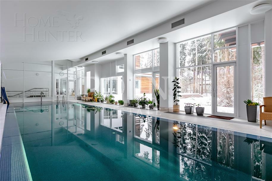 2-этажный коттедж 1 328 м² с отделкой