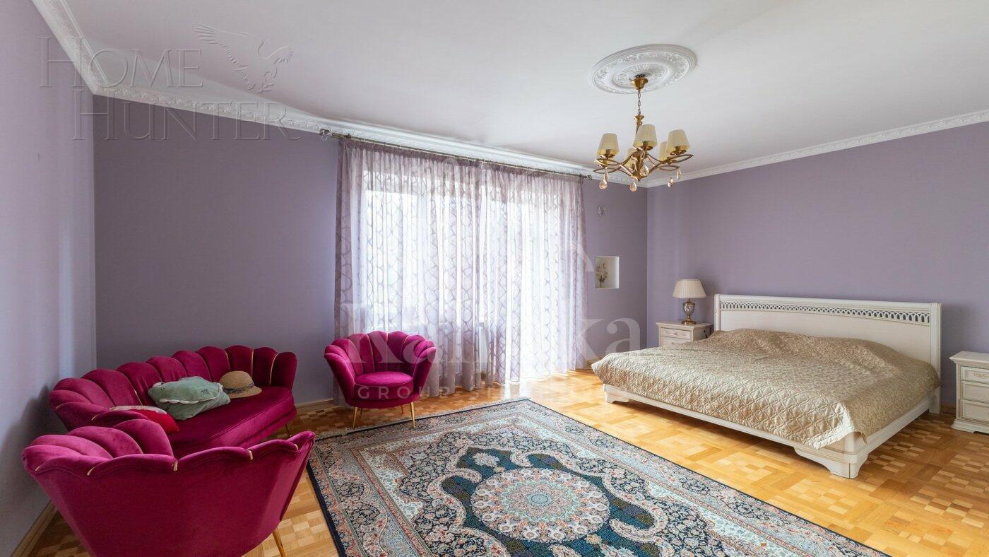 2-этажный коттедж 1 065 м² с отделкой