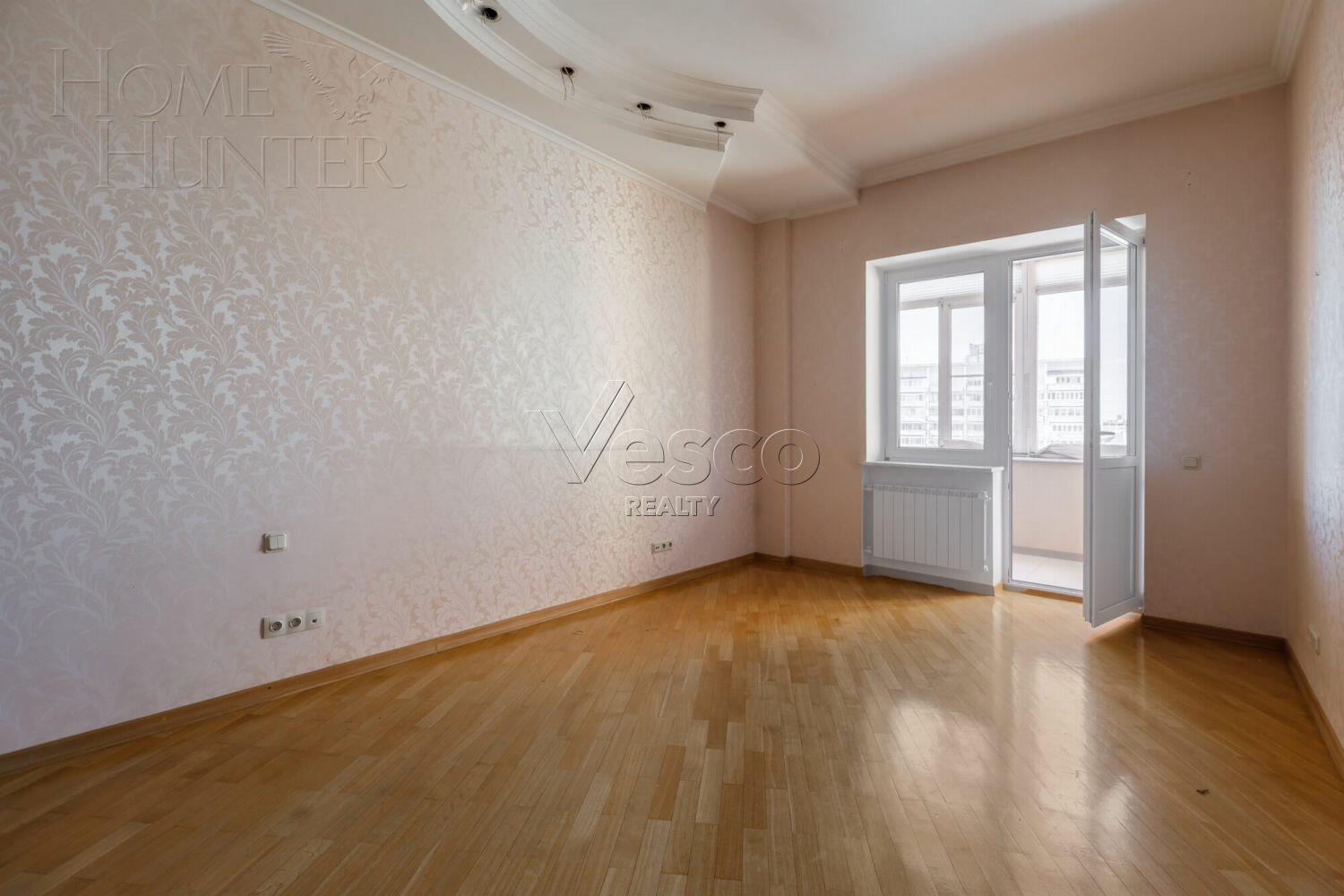 5-КОМН. КВАРТИРА С ОТДЕЛКОЙ 196.1 М² НА 10 ЭТАЖЕ