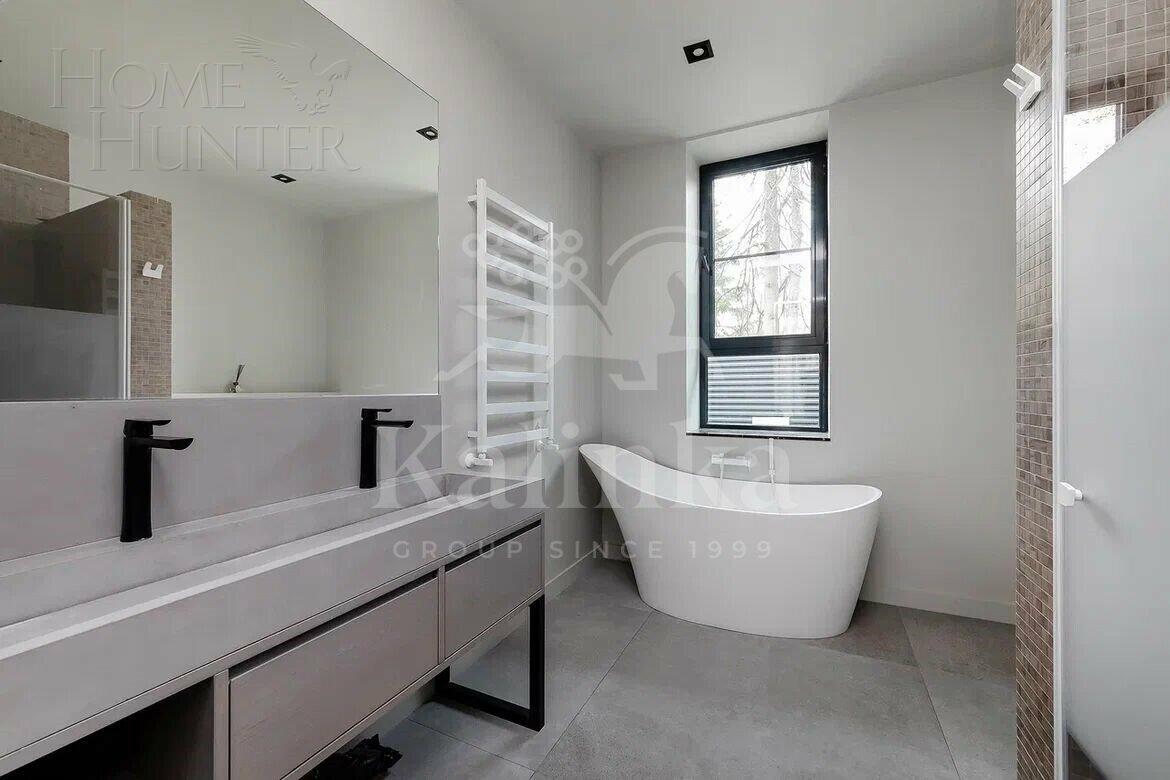 2-этажный коттедж 450 м² с отделкой