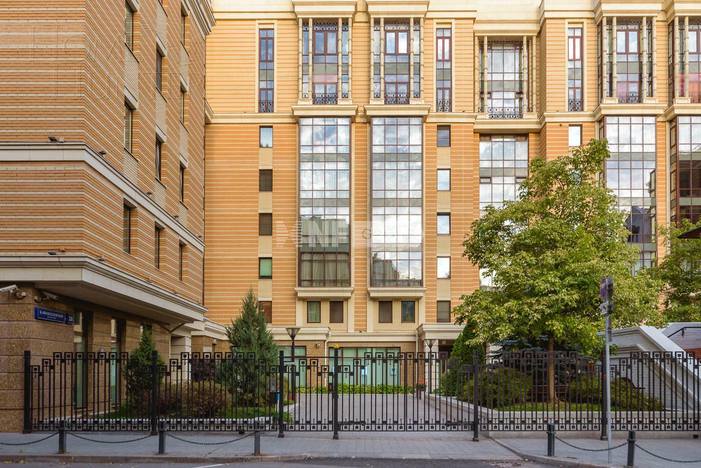 6-КОМН. КВАРТИРА С ОТДЕЛКОЙ 181.6 М² НА 6 ЭТАЖЕ