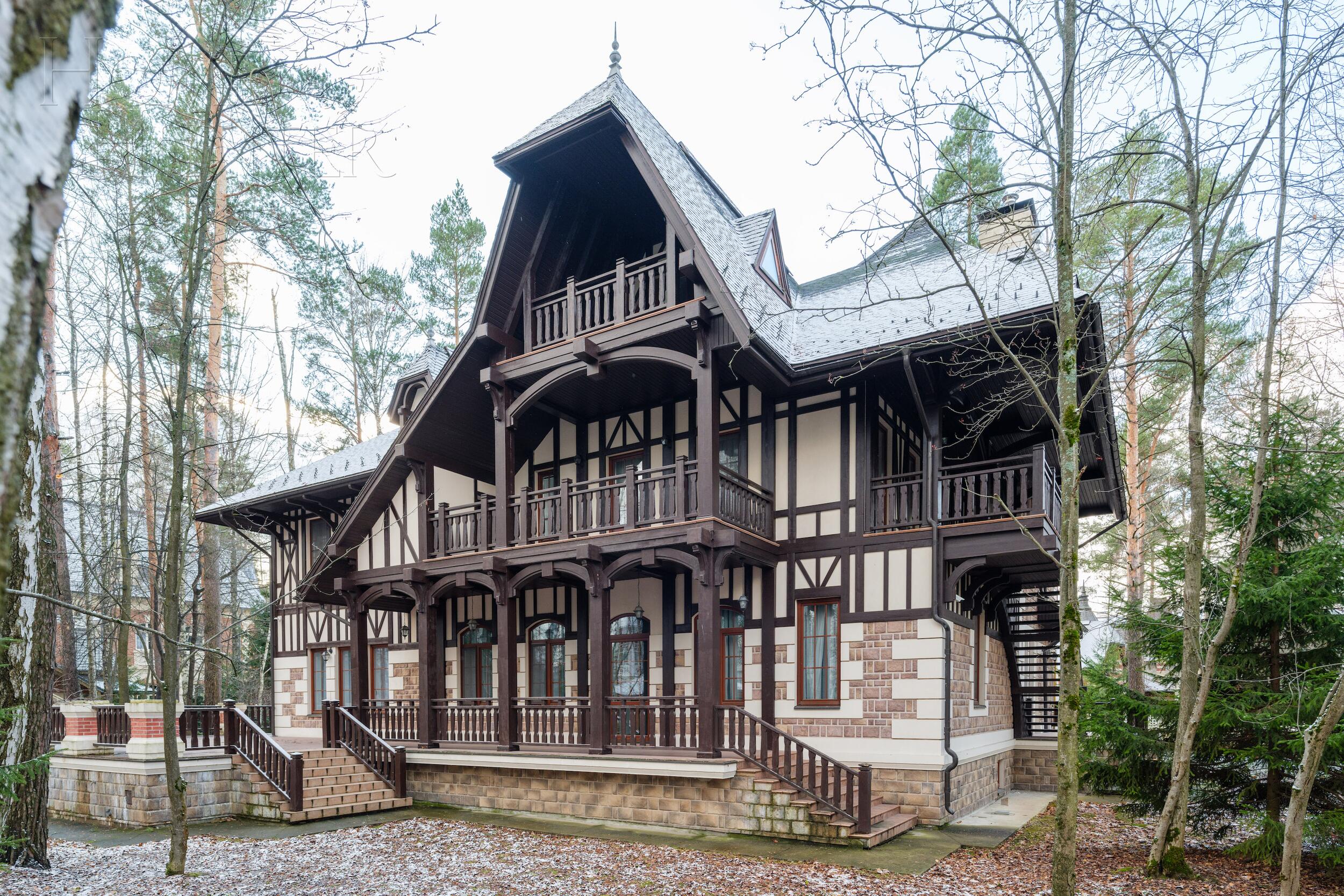 2-этажный коттедж 767 м² с отделкой