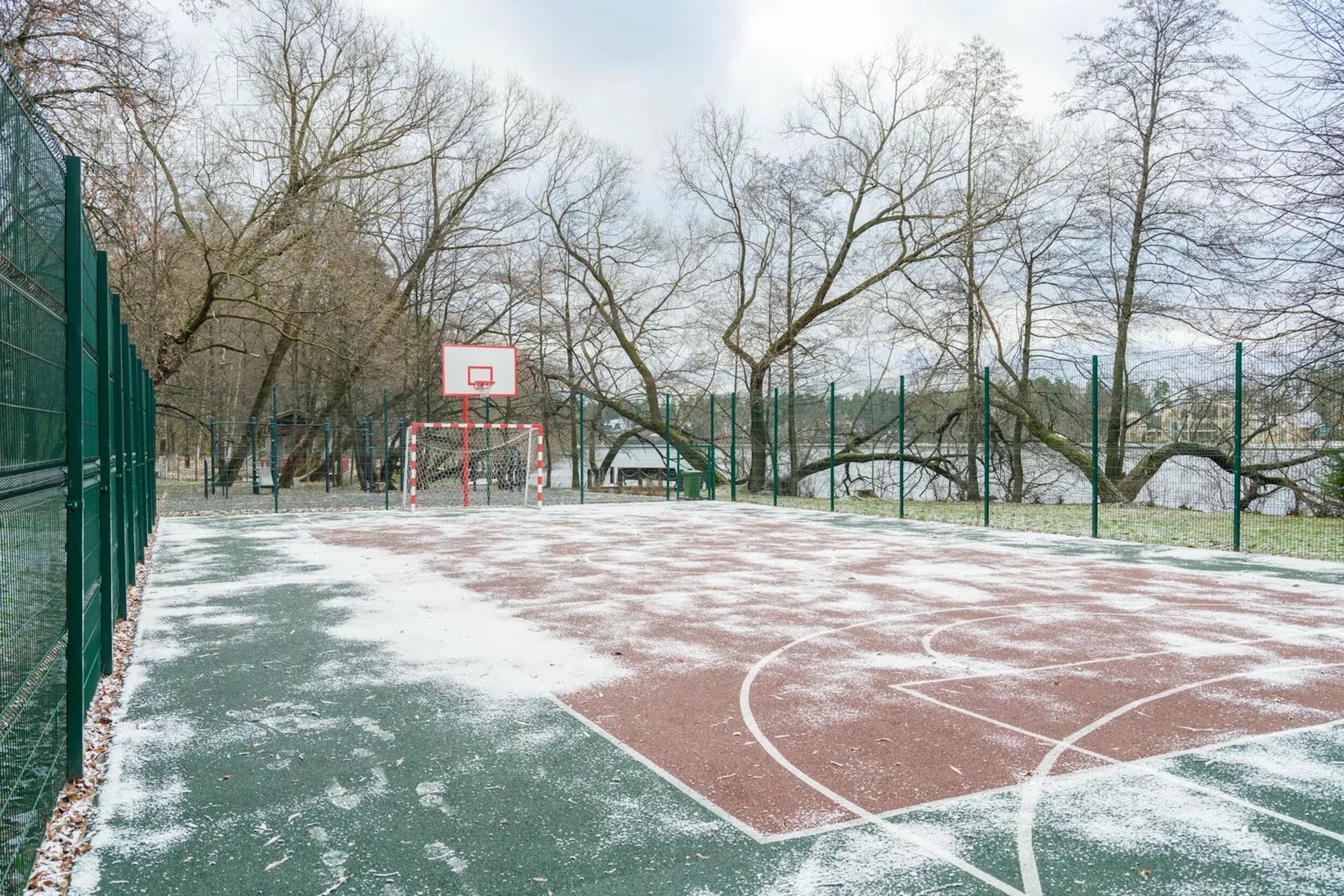 2-этажный коттедж 767 м² с отделкой