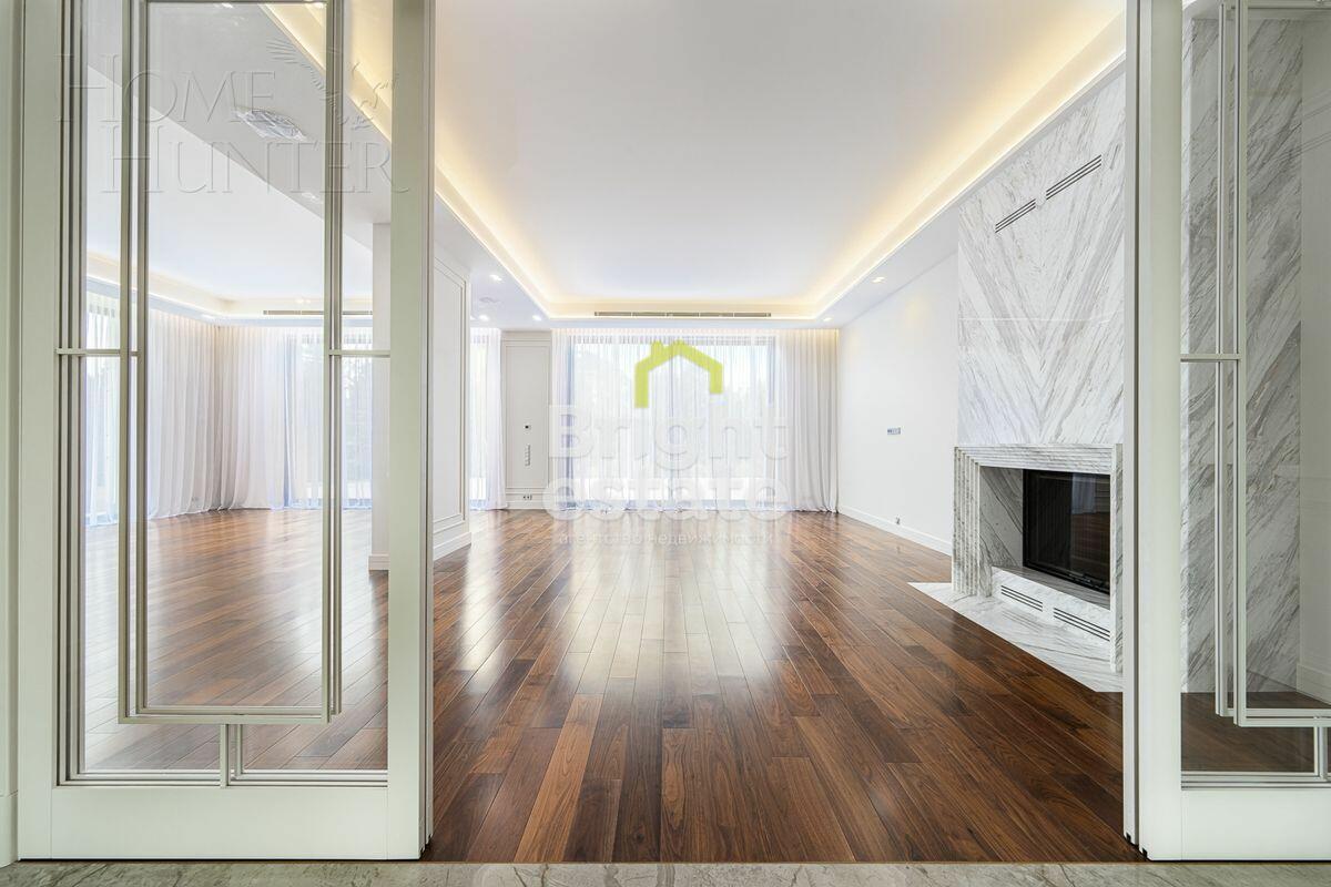 2-этажный коттедж 1 071 м² с отделкой