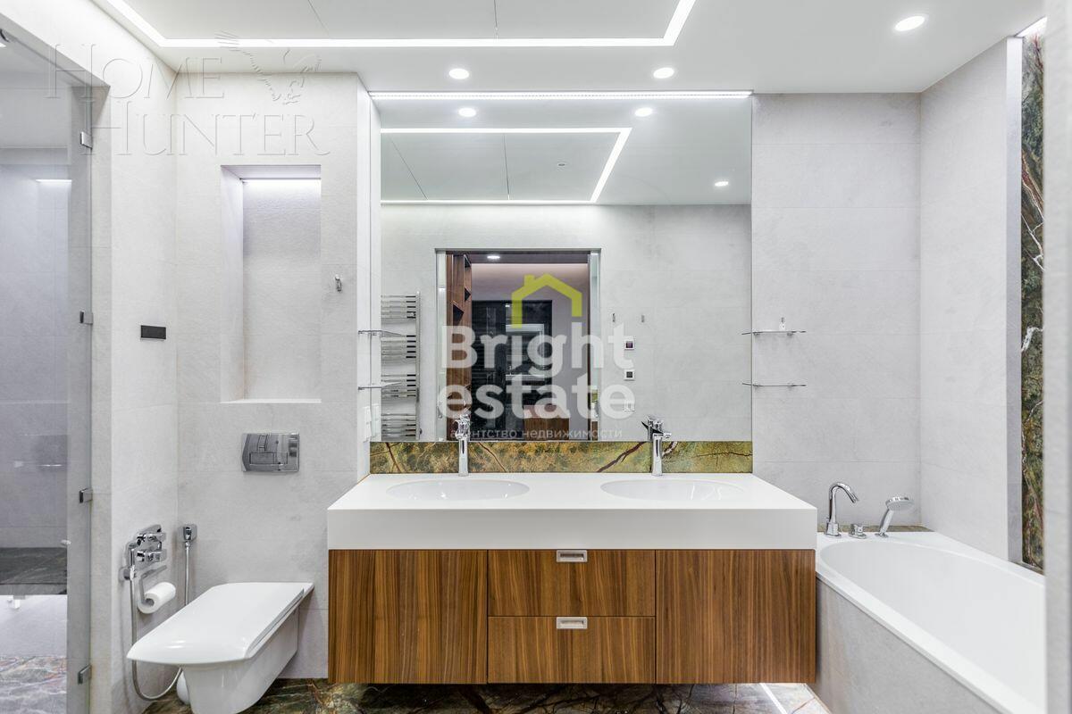 6-КОМН. КВАРТИРА С ОТДЕЛКОЙ 220 М² НА 3 ЭТАЖЕ