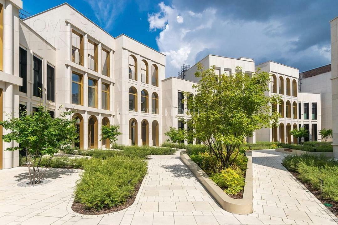 3-УРОВНЕВЫЙ ОСОБНЯК С ОТДЕЛКОЙ 232 М² НА 1 ЭТАЖЕ