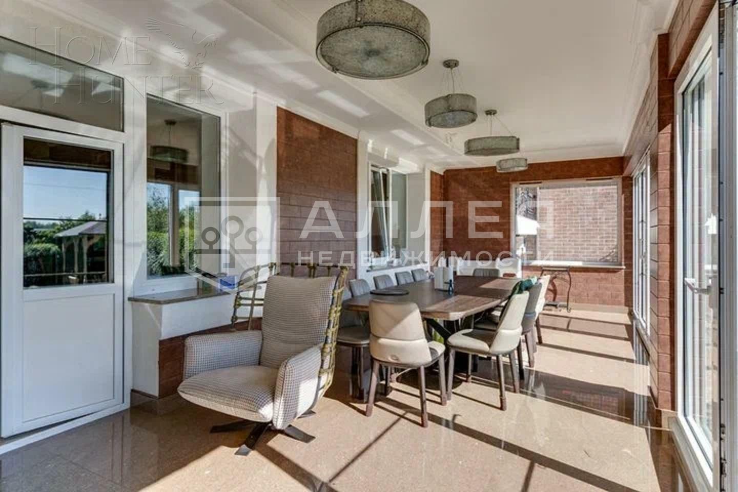 2-этажный таунхаус 450 м² с отделкой